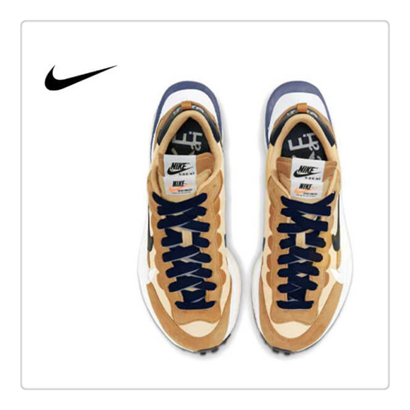 Sacai Nike Vaporwaffle奶茶色-2