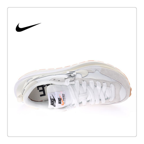 Sacai Nike Vaporwaffle奶油白-4