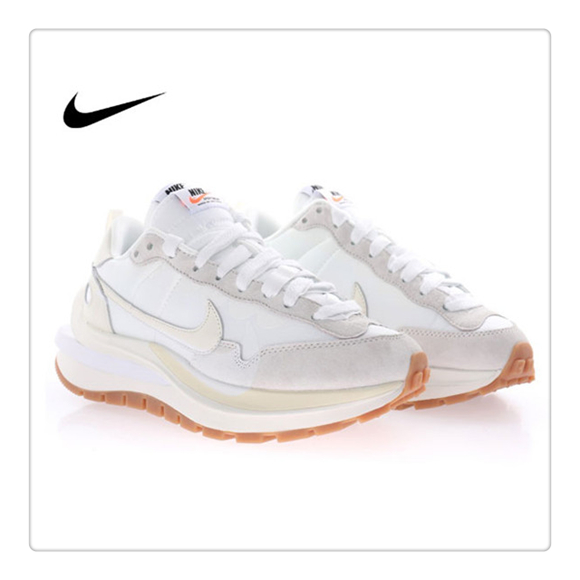 Sacai Nike Vaporwaffle奶油白-1